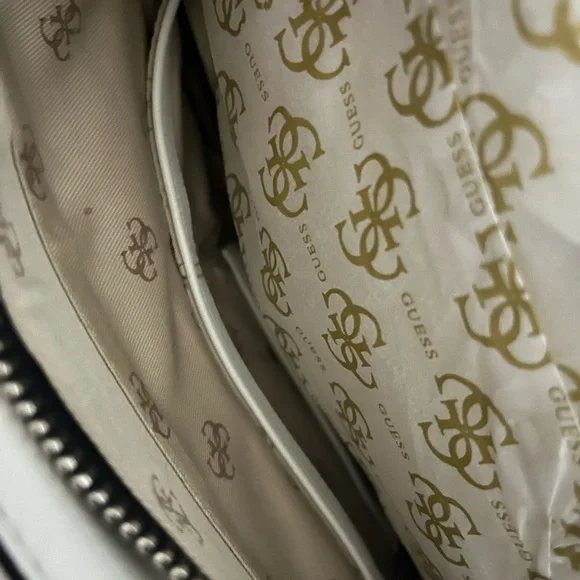 Guess White Quilted Tote with Silver Accent NWT - Picture 8 of 10